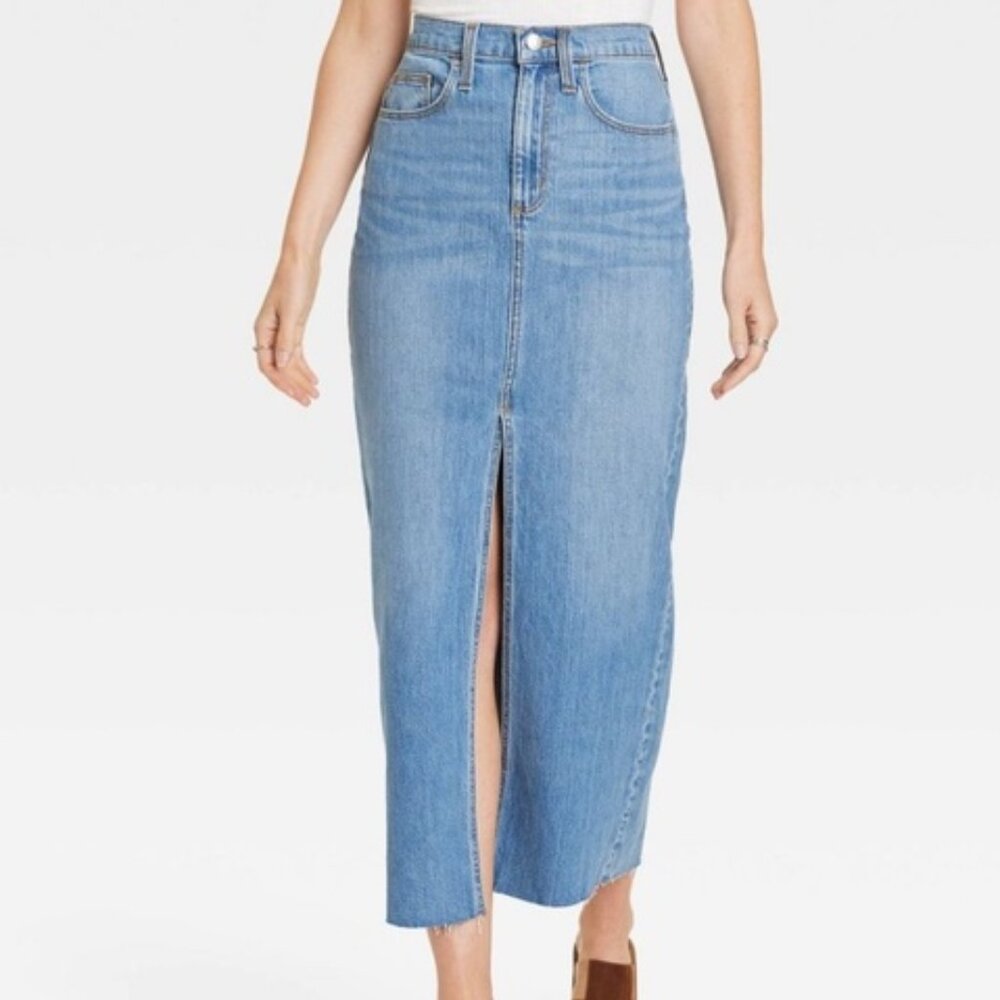 (NWT) Universal Thread Women's High-Rise Denim Maxi Skir